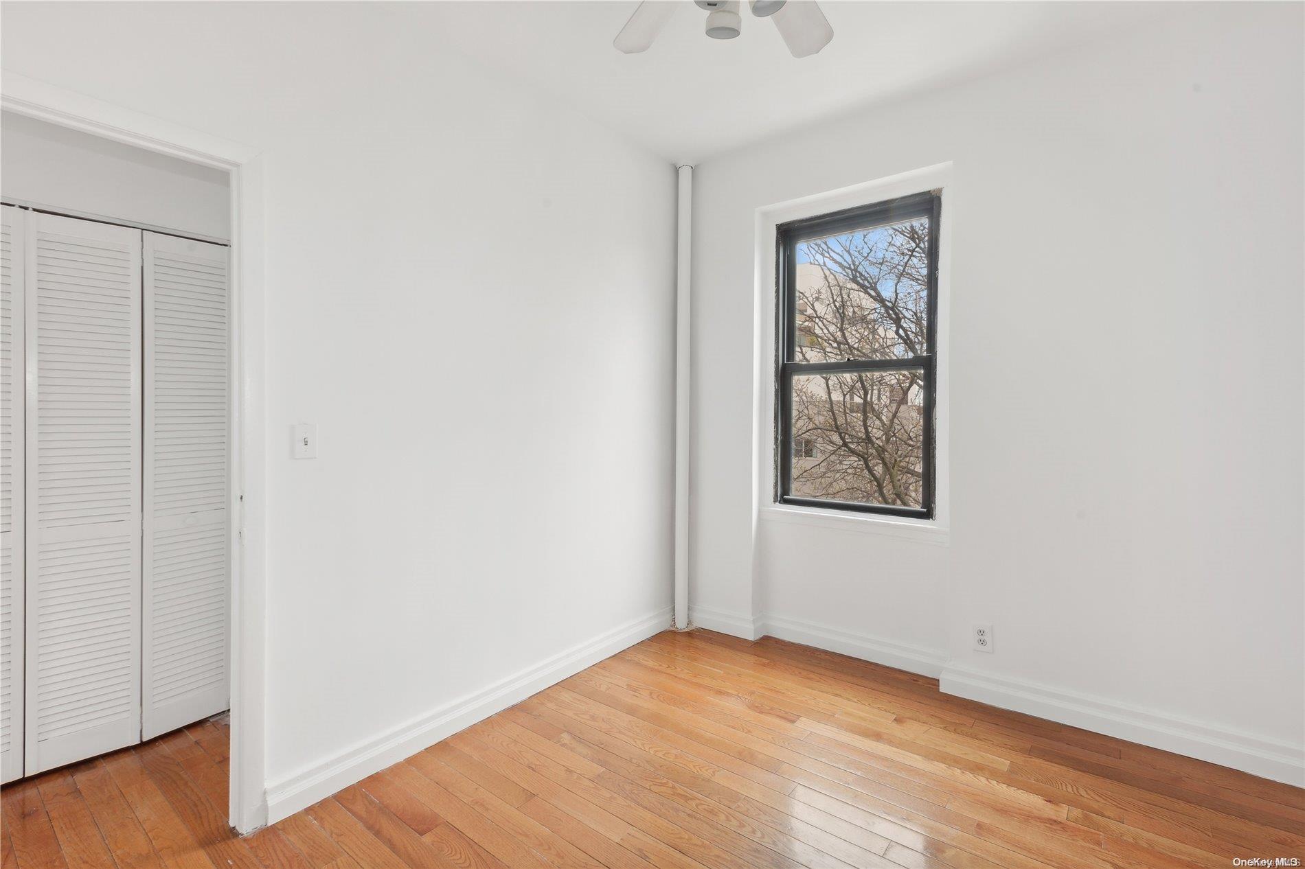 21-57 33rd Street Unit: 4D