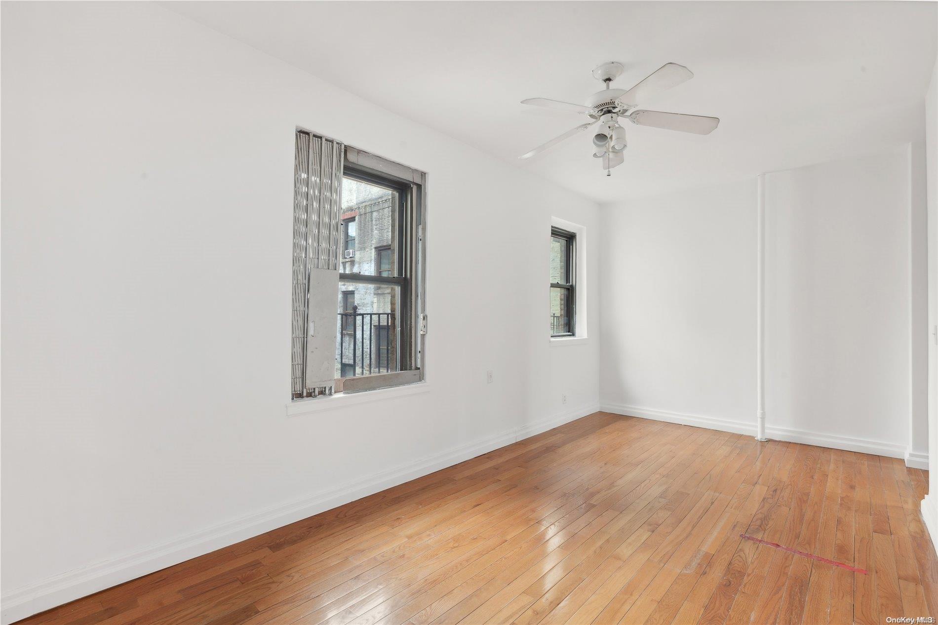21-57 33rd Street Unit: 4D