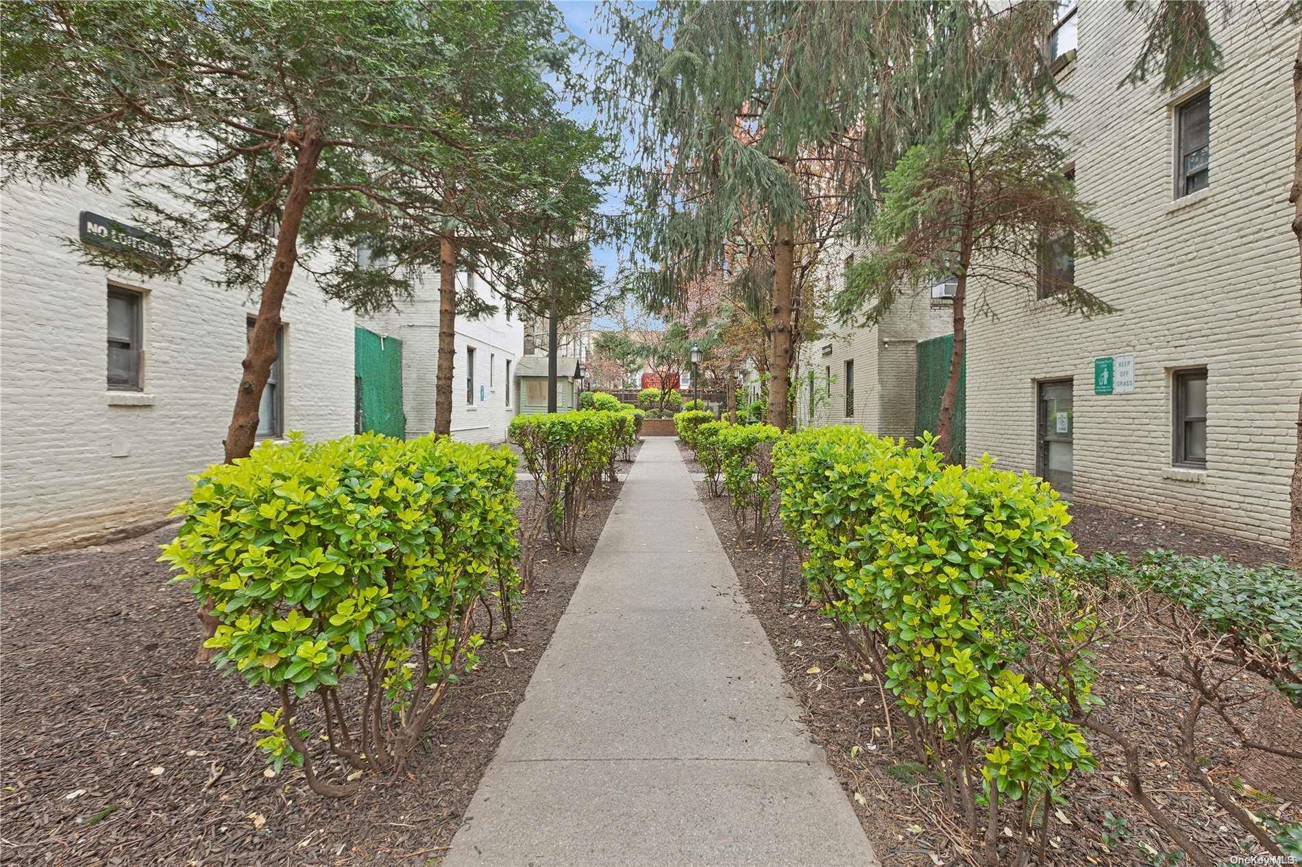 21-57 33rd Street Unit: 4D