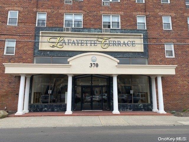 370 W Broadway Unit: 1H