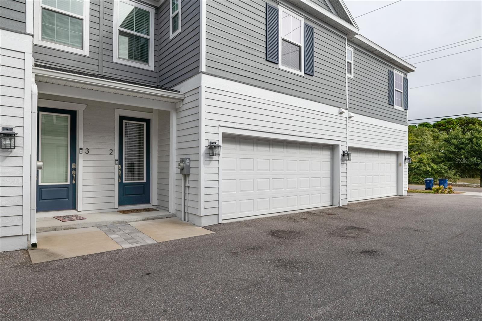 6615 S MANHATTAN AVE #2