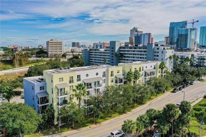 1501 DOYLE CARLTON DR #106