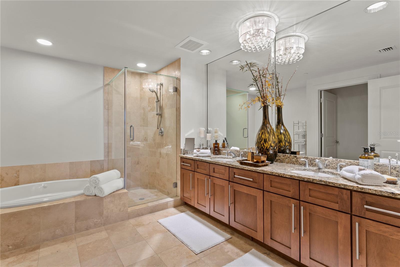 450 KNIGHTS RUN AVE #504