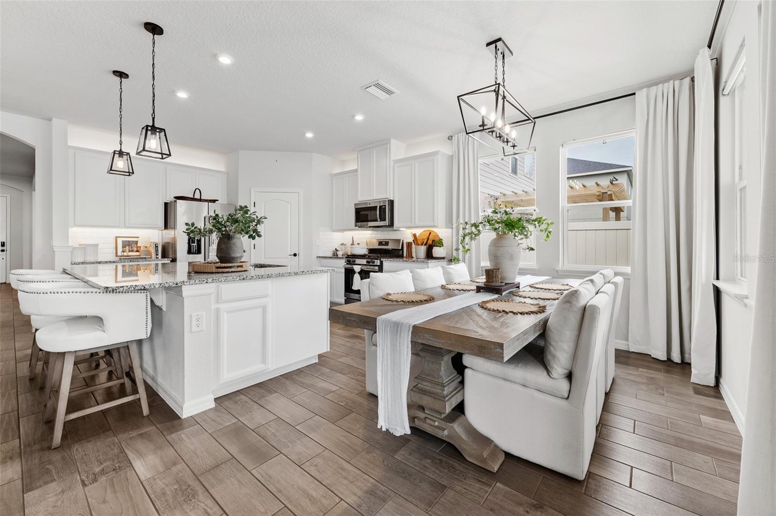 12212 BLUE PACIFIC DR