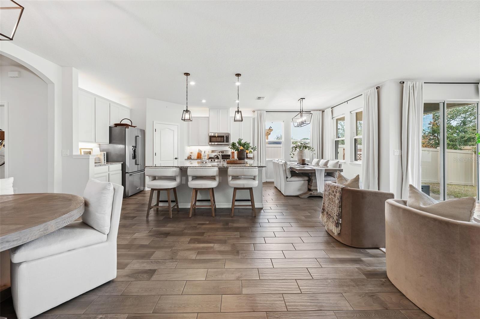 12212 BLUE PACIFIC DR