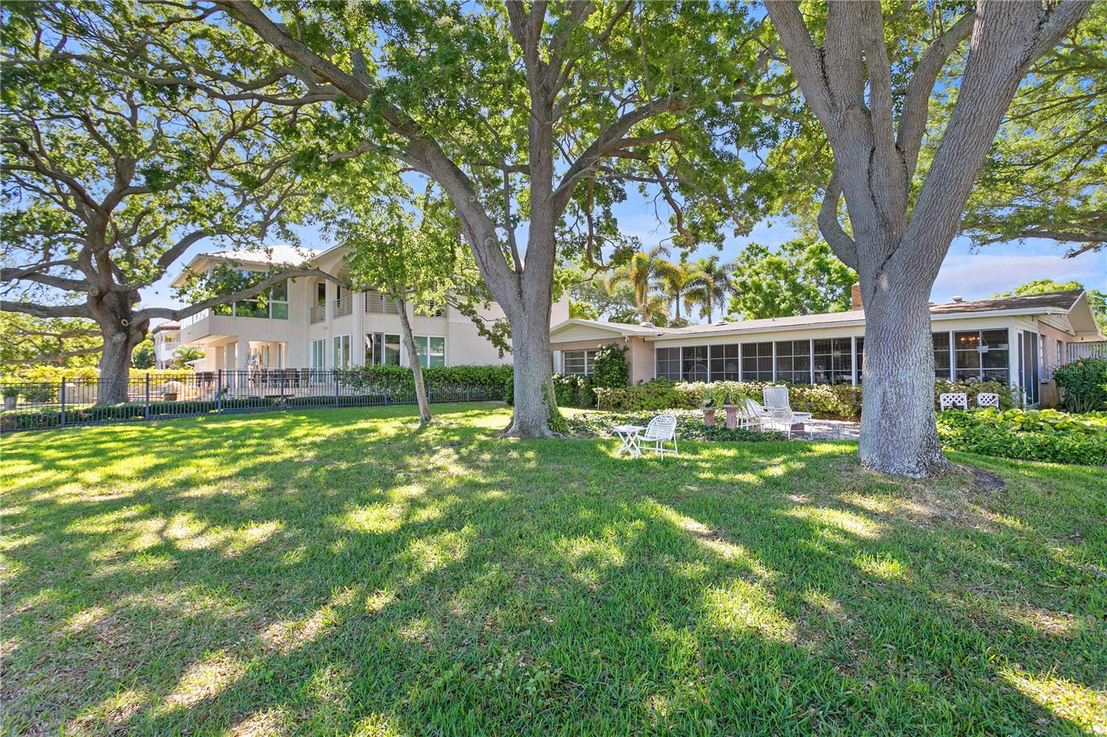 5009 W SPRING LAKE DR