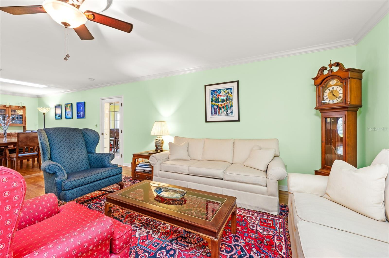 647 GENEVA PL