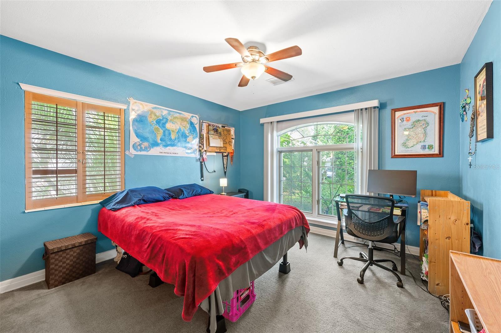 647 GENEVA PL