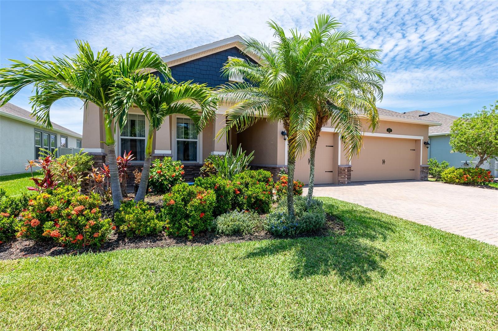 1917 MOORHEN WAY