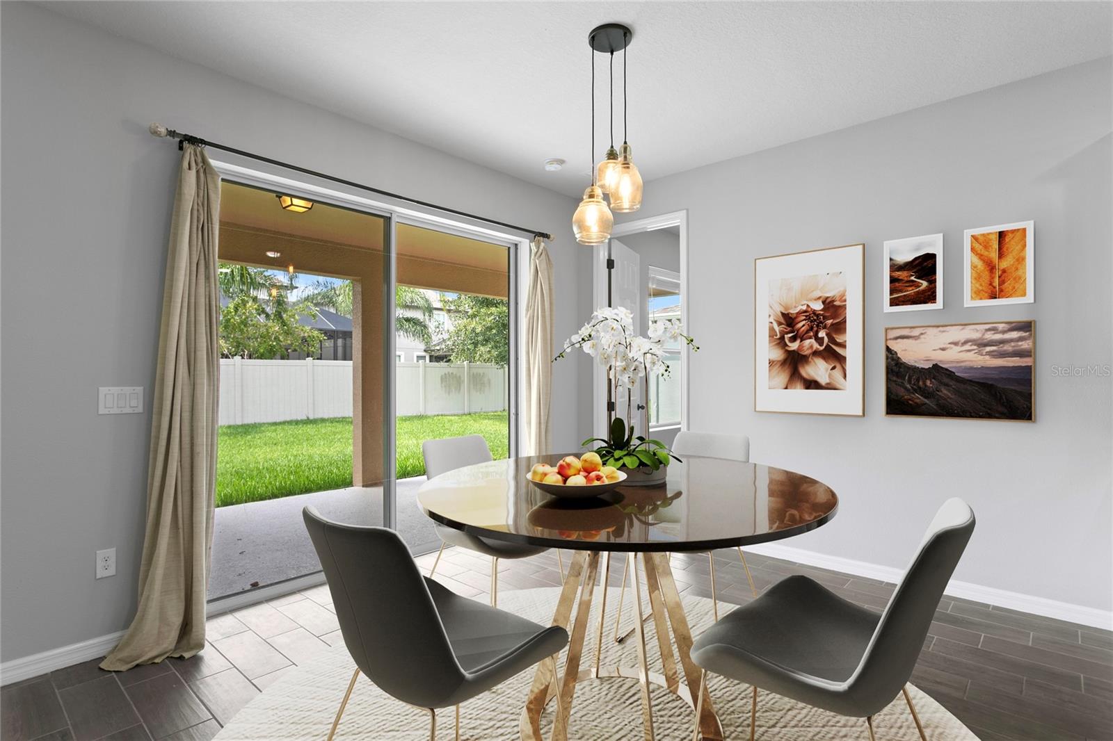 1917 MOORHEN WAY