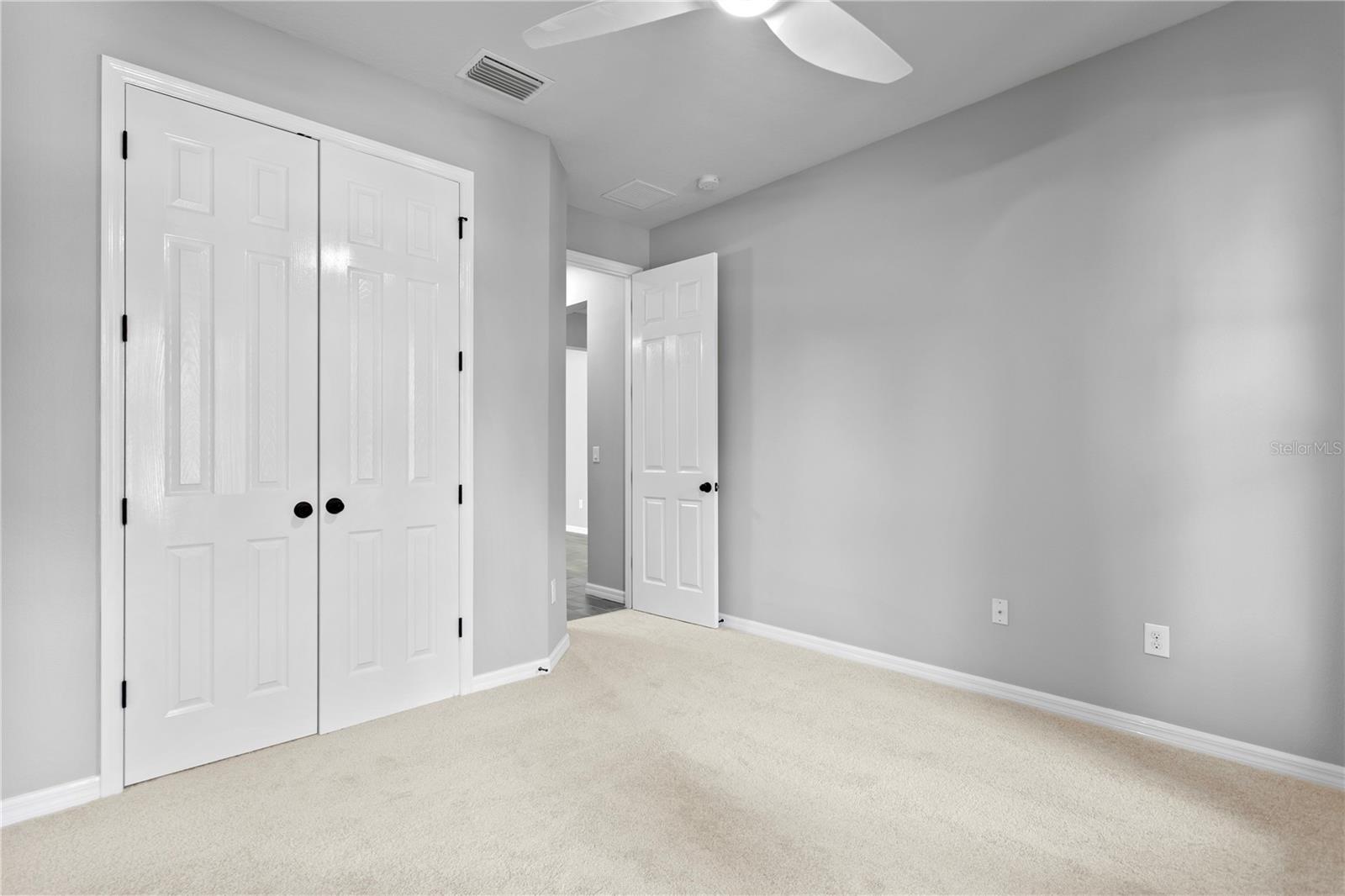 1917 MOORHEN WAY