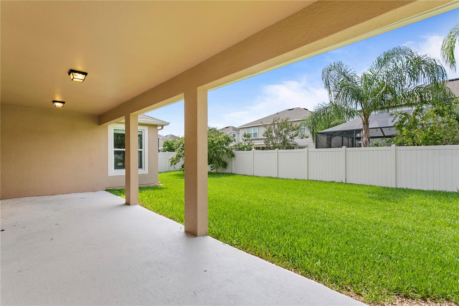 1917 MOORHEN WAY