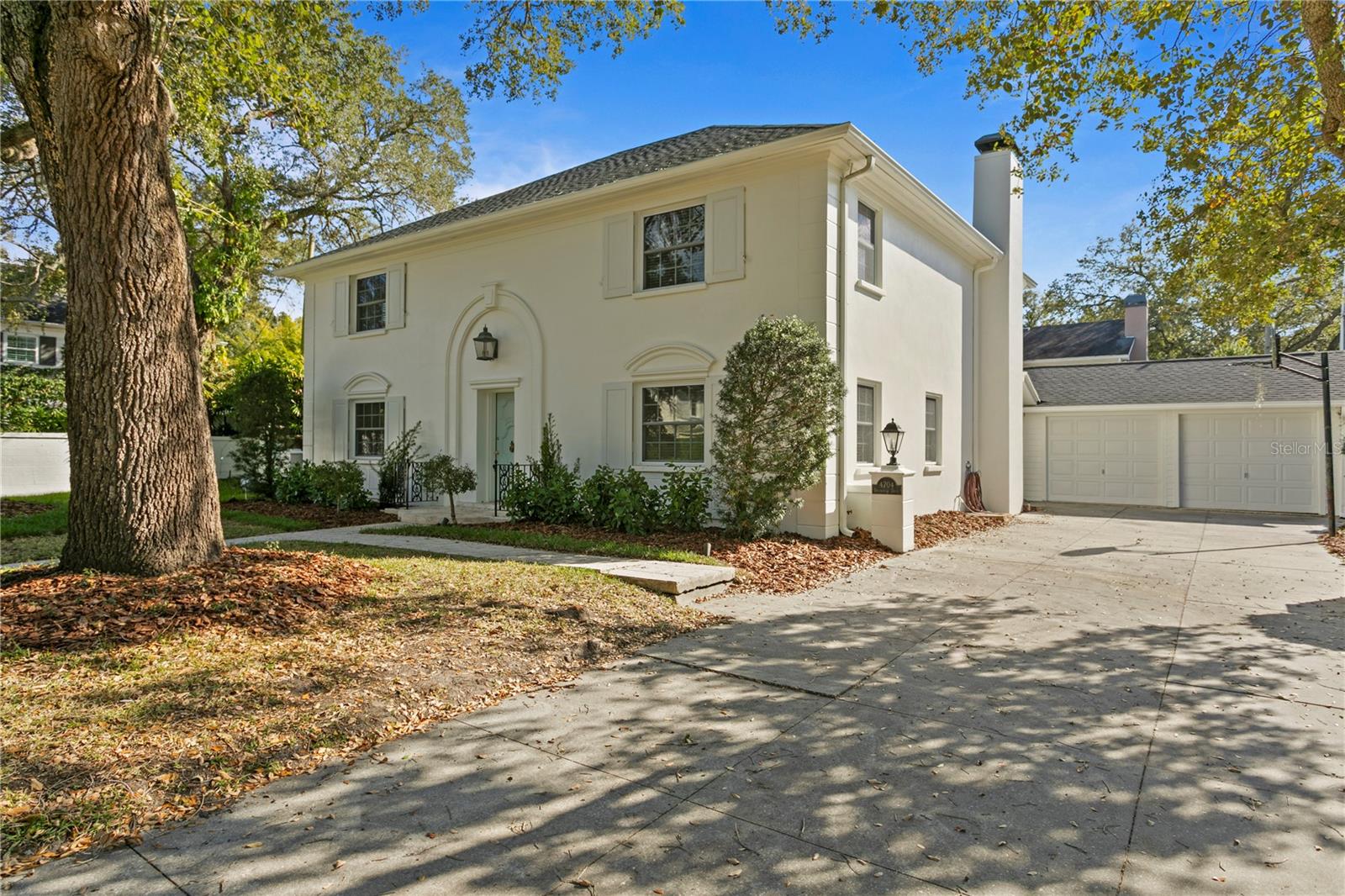 4704 W BROOKWOOD DR