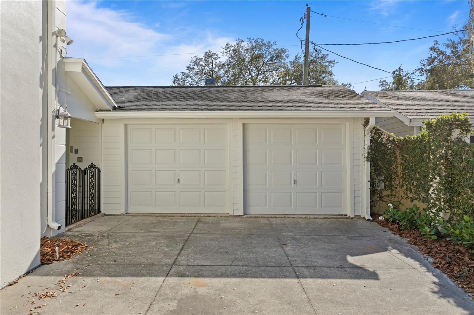 4704 W BROOKWOOD DR