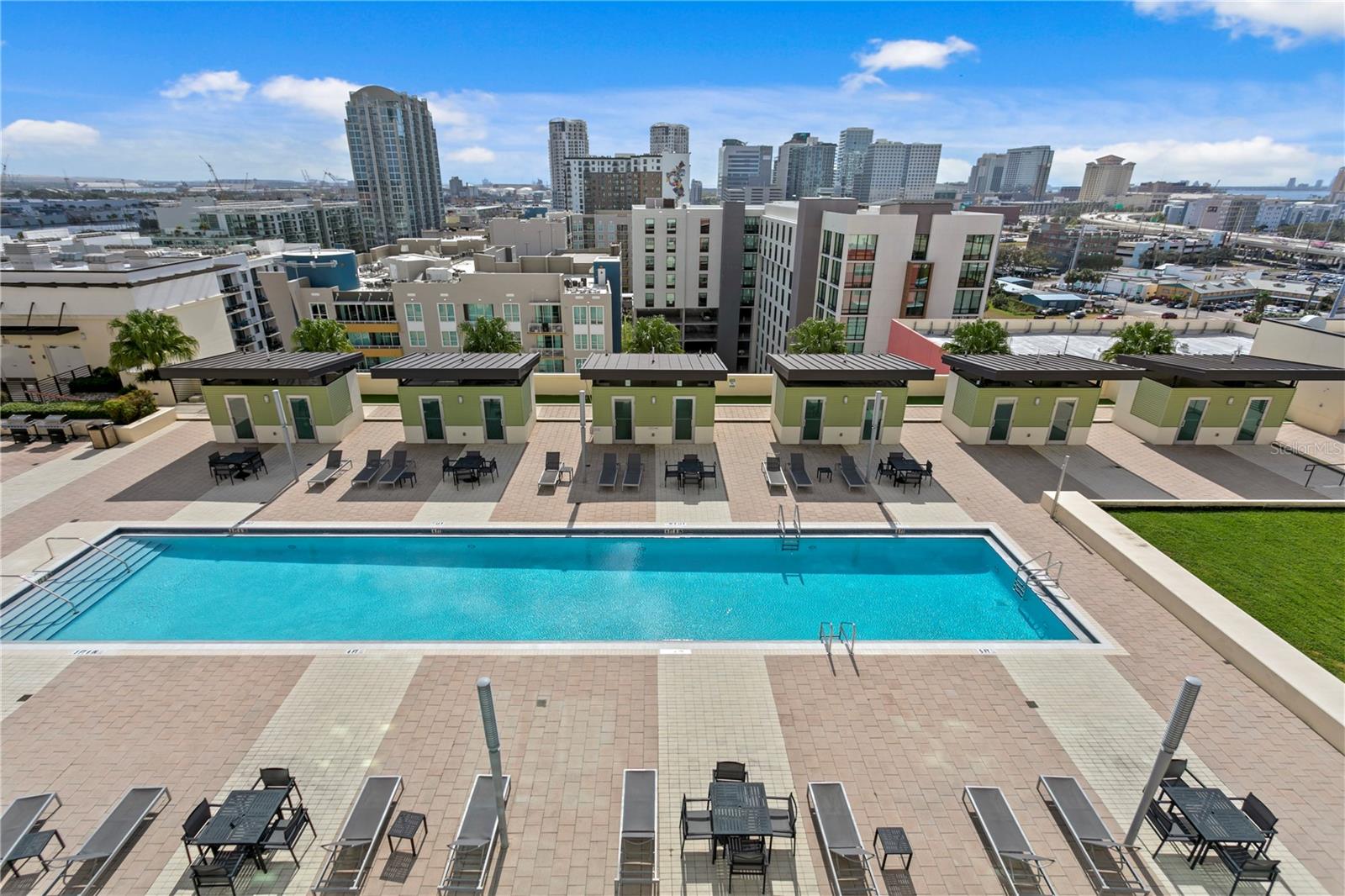 1120 E KENNEDY BLVD #1210