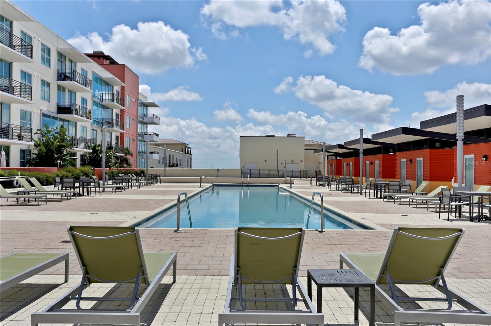 1120 E KENNEDY BLVD #1210