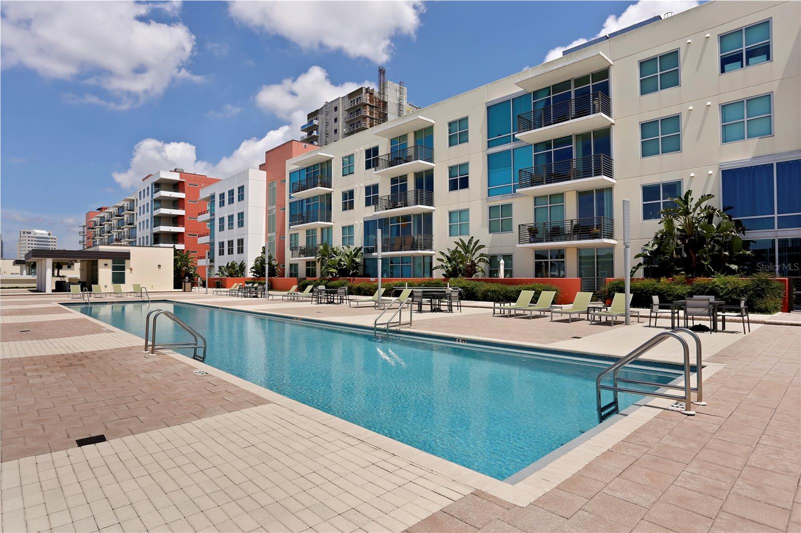 1120 E KENNEDY BLVD #1210