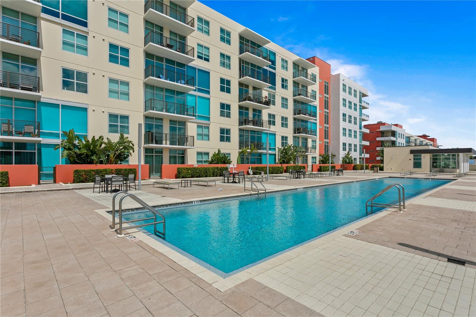 1120 E KENNEDY BLVD #1210