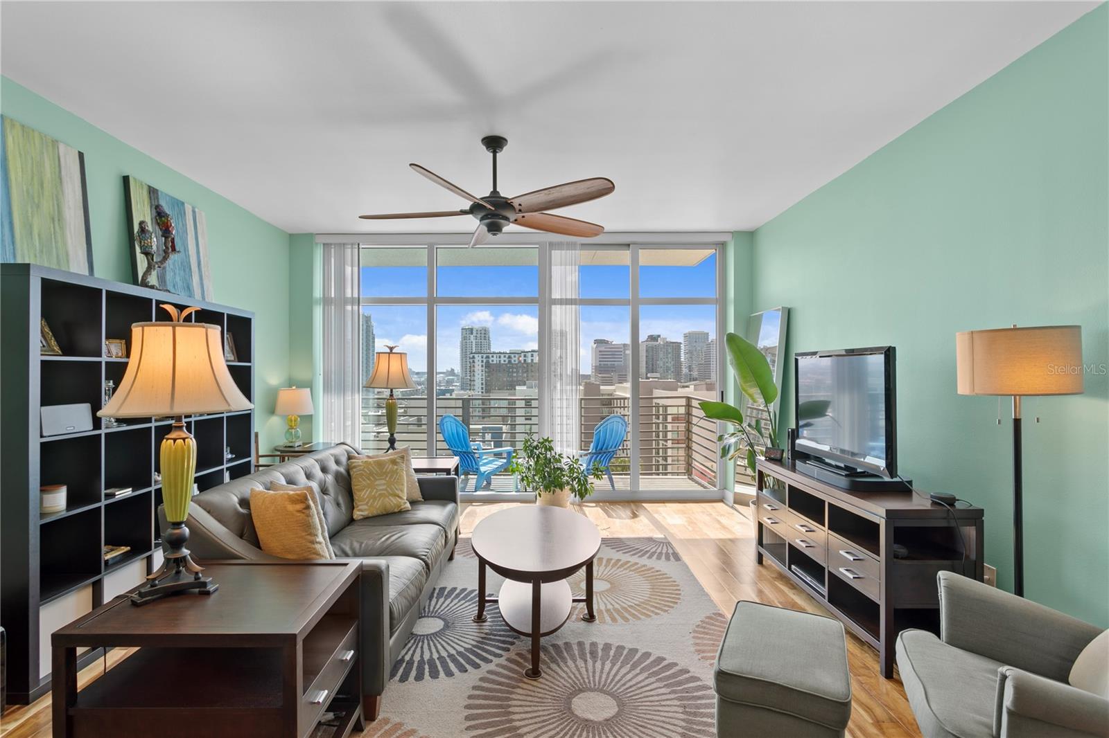 1120 E KENNEDY BLVD #1210
