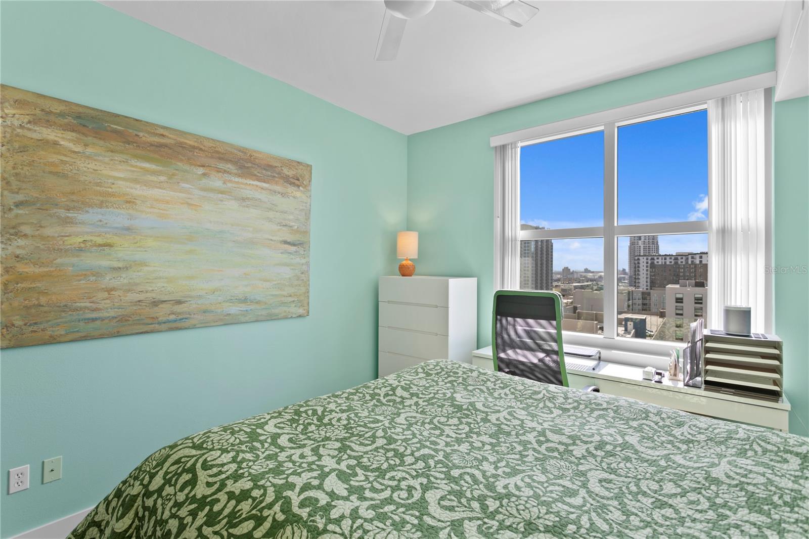 1120 E KENNEDY BLVD #1210