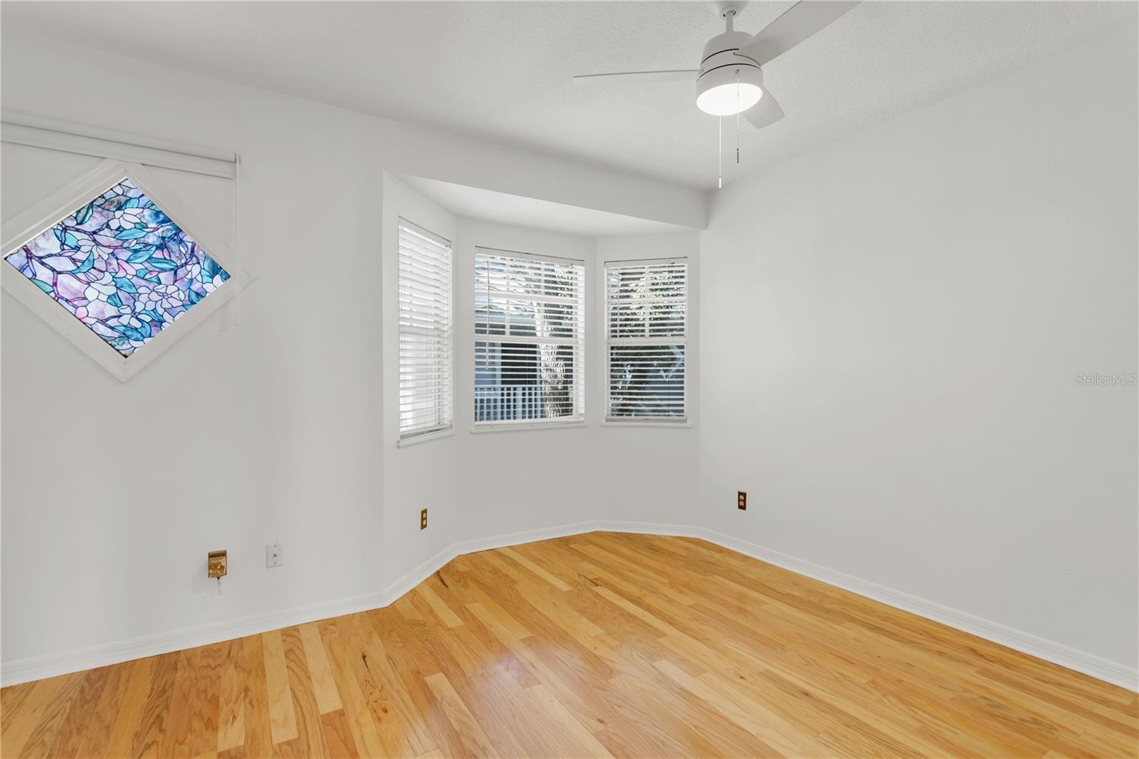 506 S WILLOW AVE #11