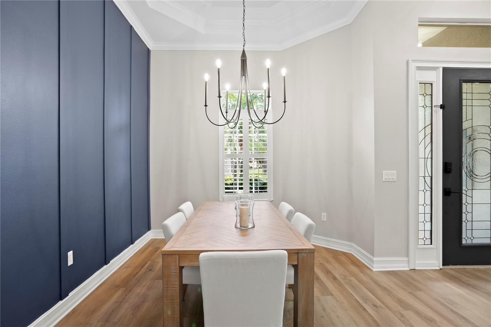 122 FALLING WATER DR