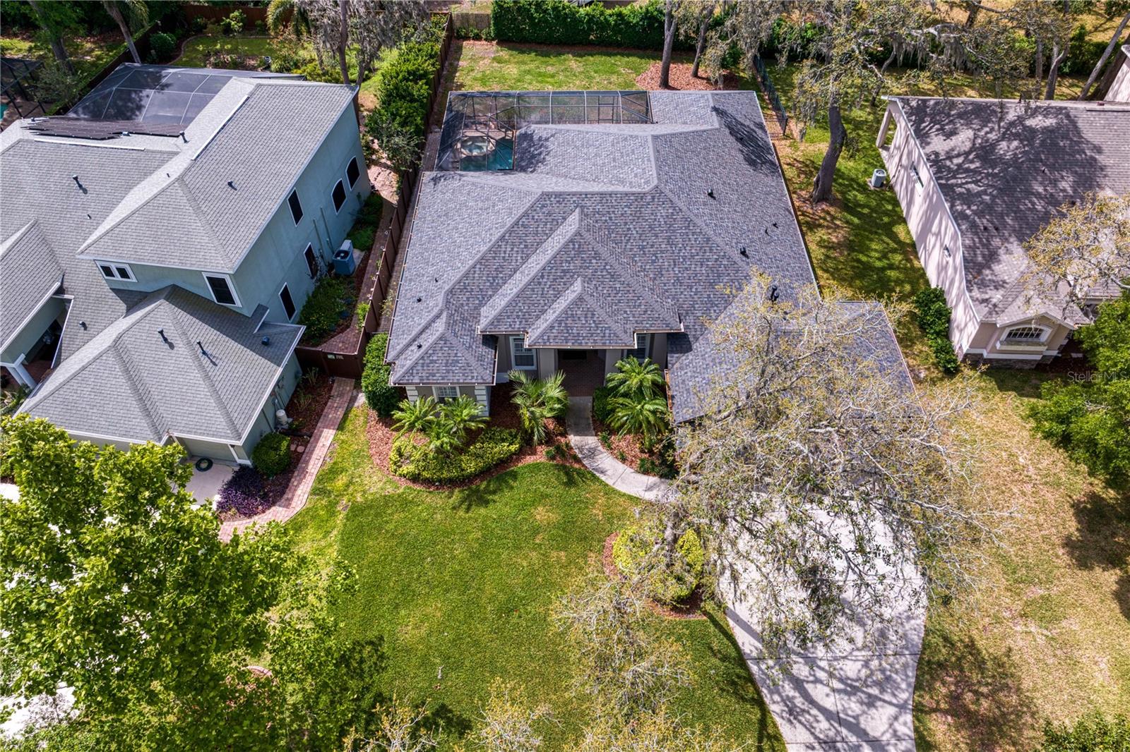 122 FALLING WATER DR