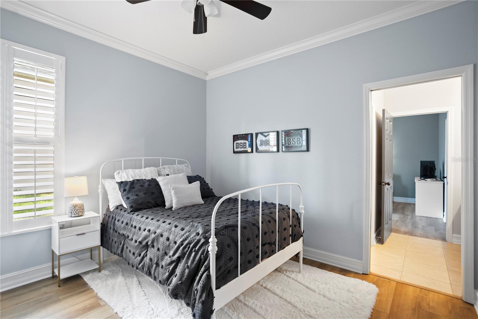 122 FALLING WATER DR