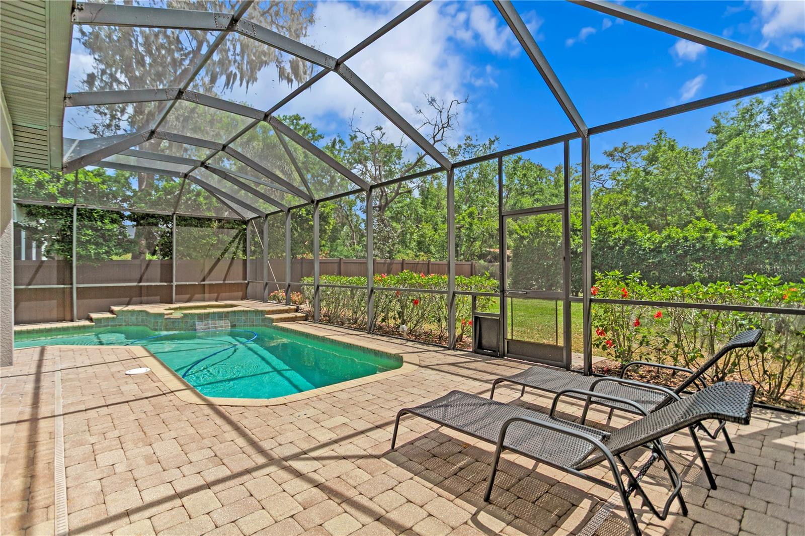 122 FALLING WATER DR