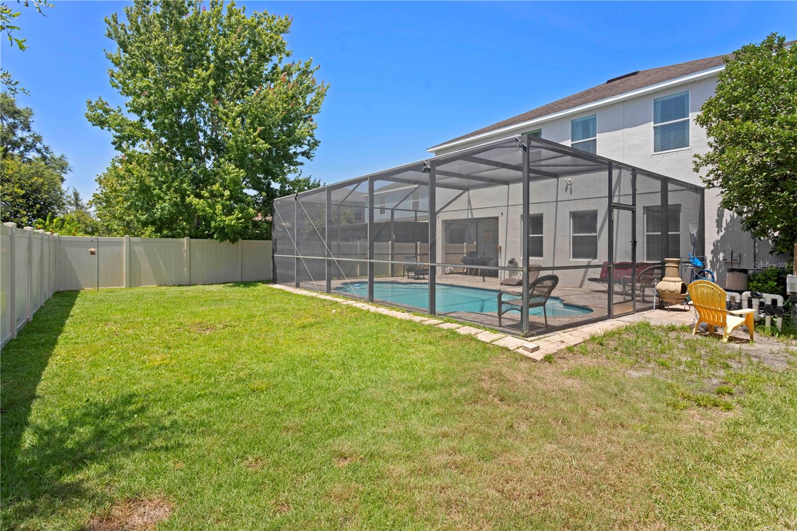 10216 SUMMER AZURE DR