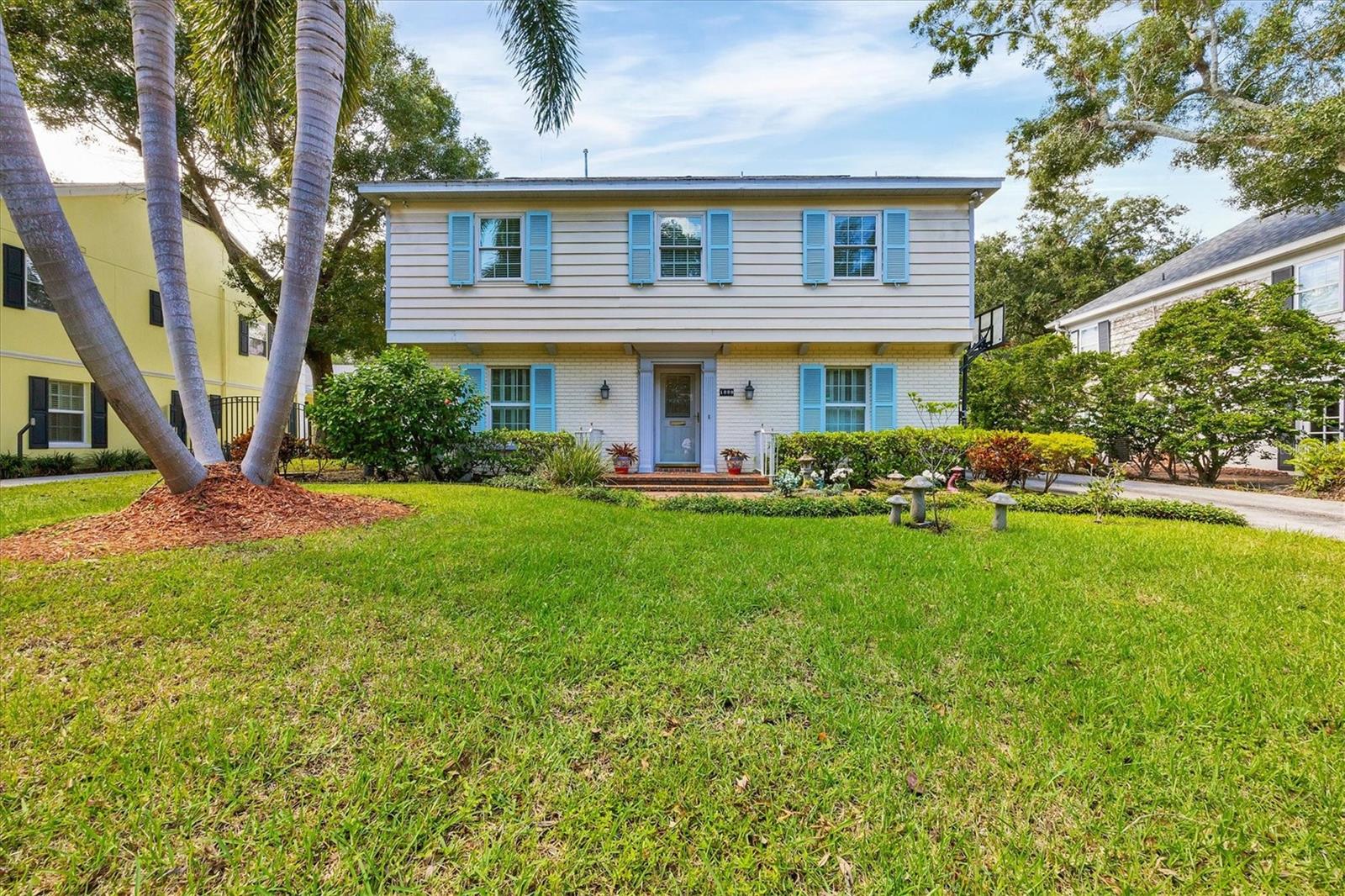 1229 S ROXMERE RD