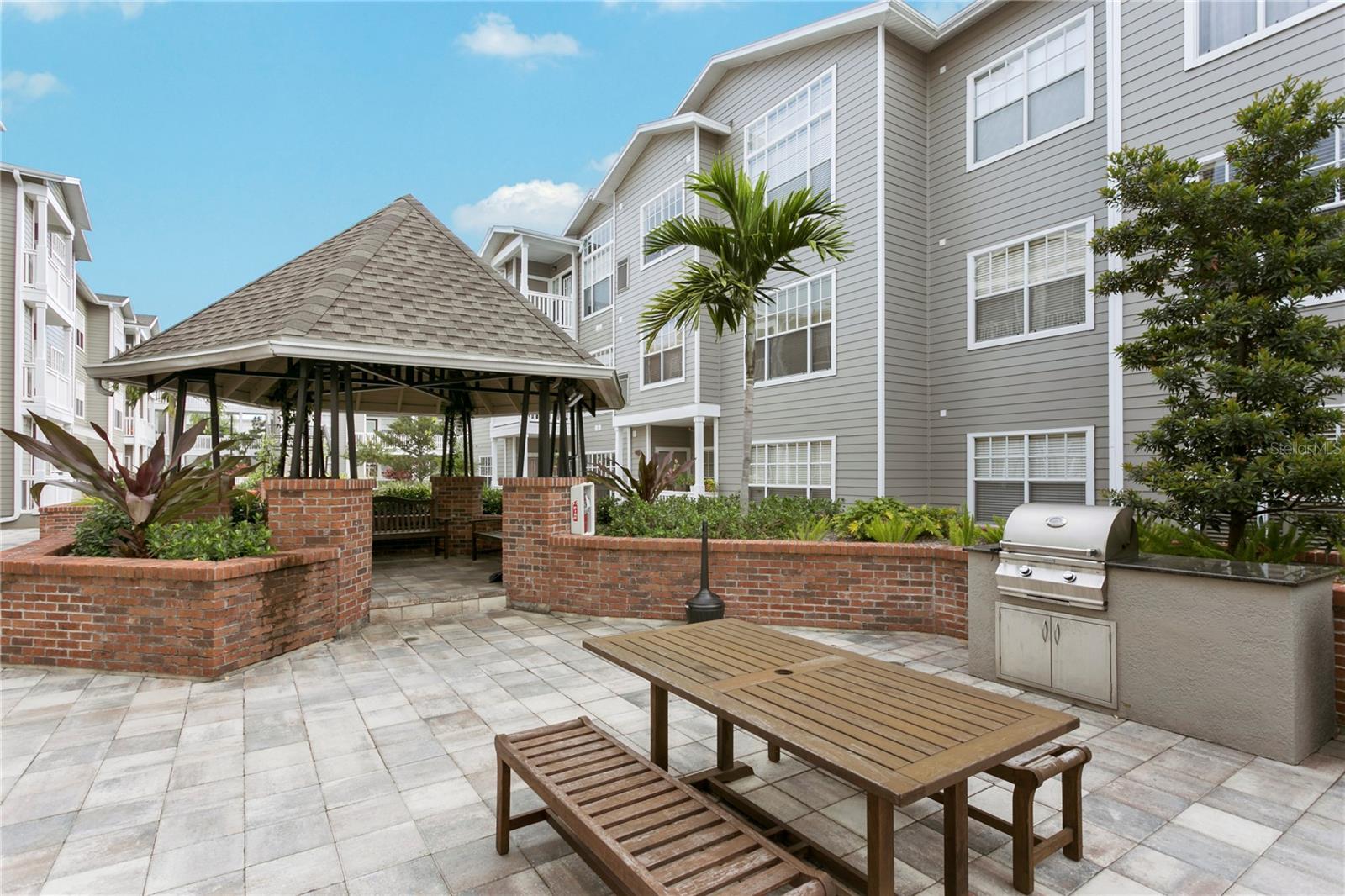 800 S DAKOTA AVE #315