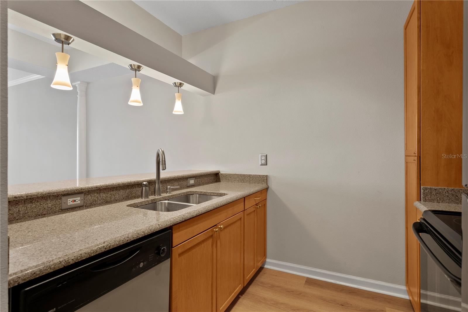 800 S DAKOTA AVE #315