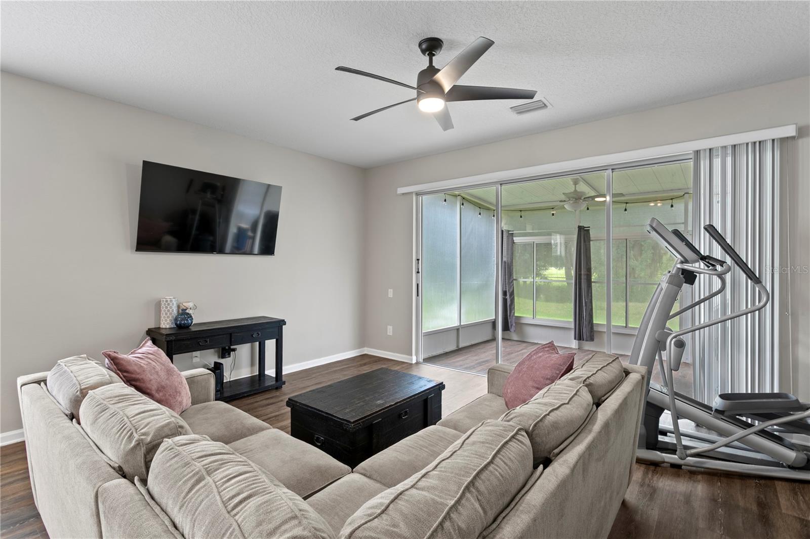 4715 BARNSTEAD DR