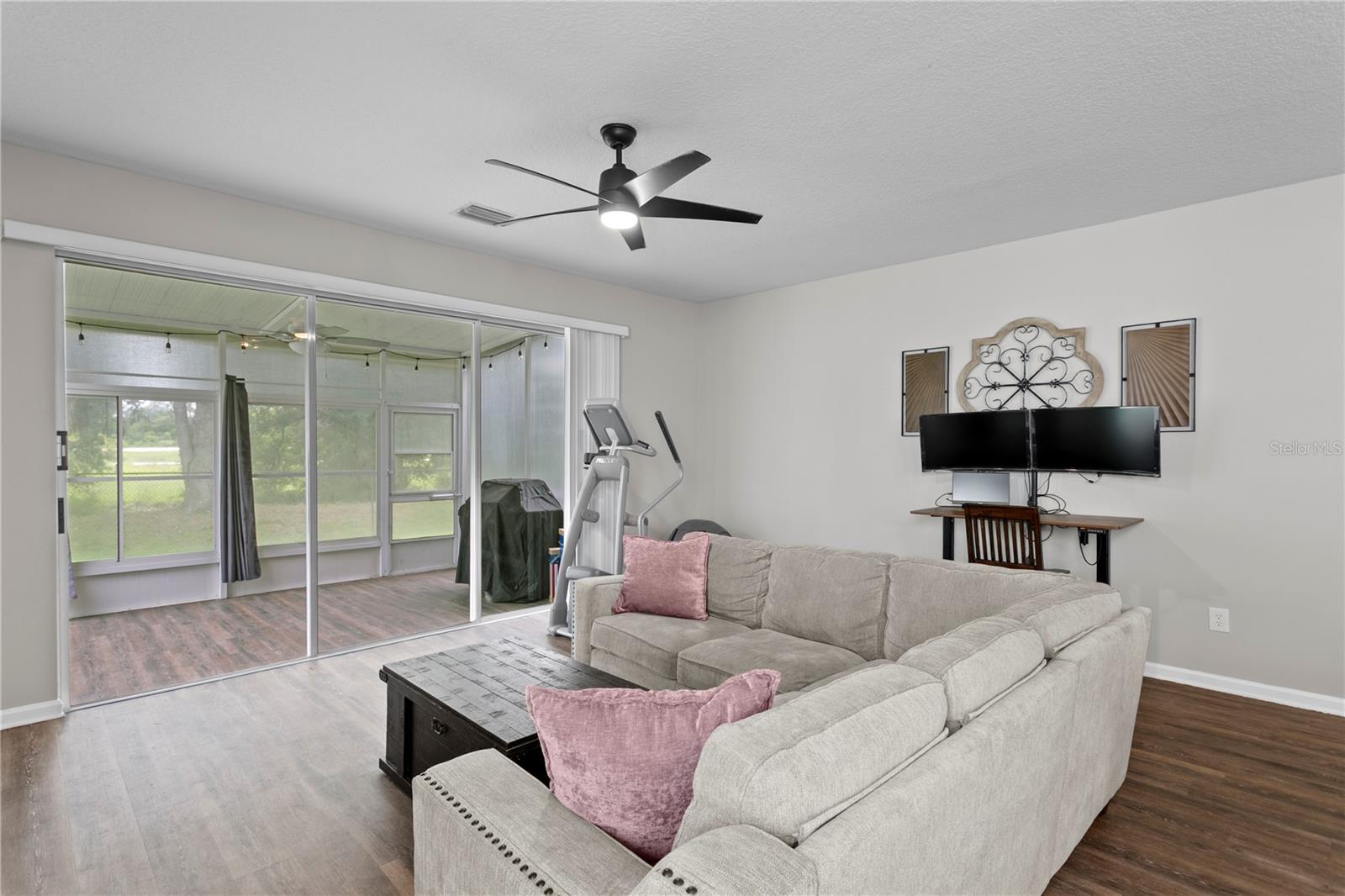 4715 BARNSTEAD DR