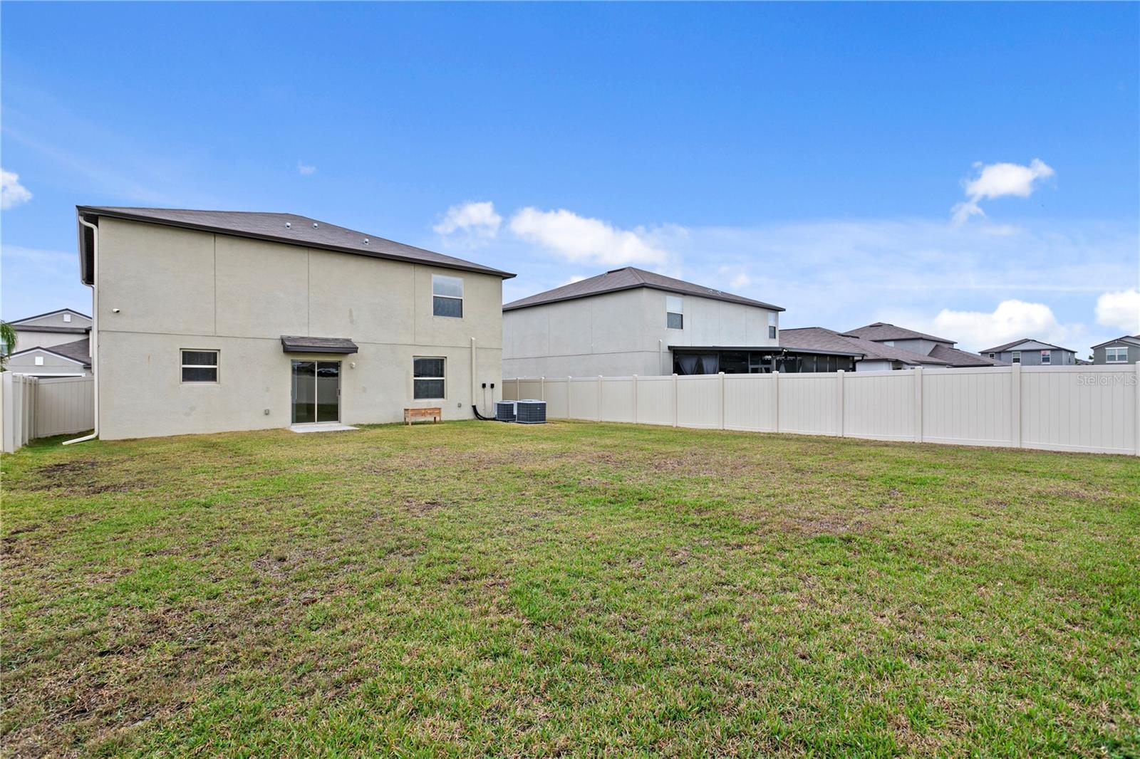 7109 PARADISE ISLAND CT