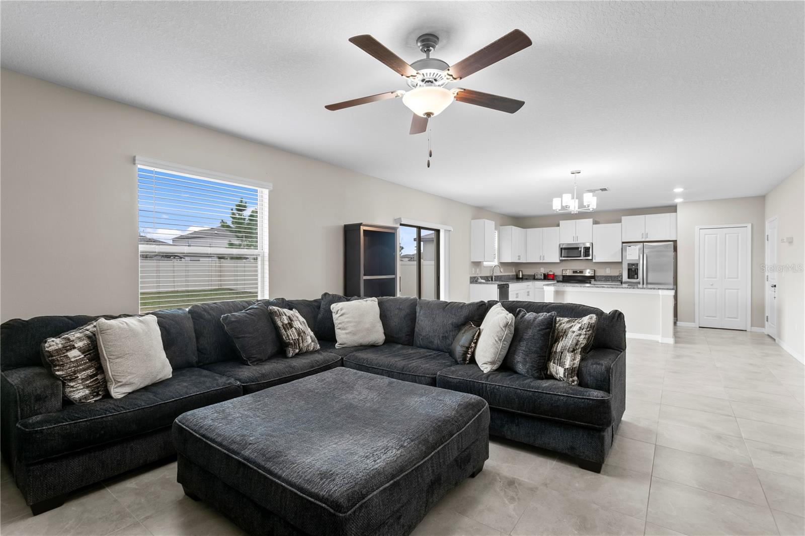 7109 PARADISE ISLAND CT