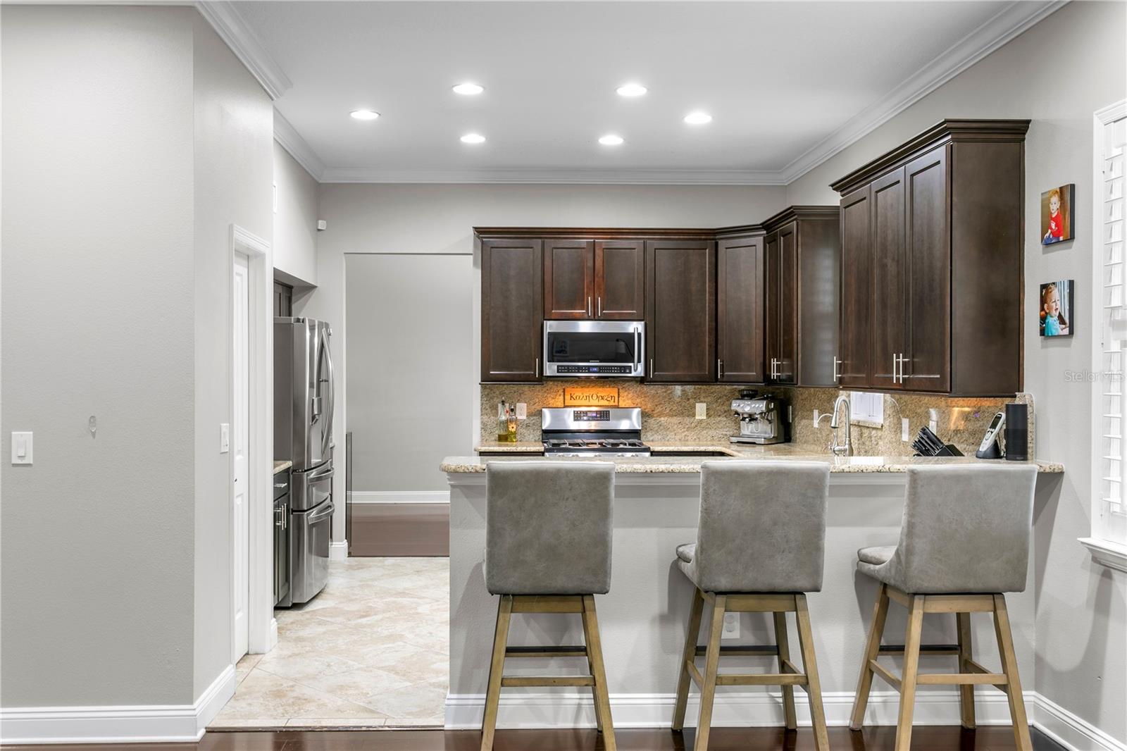 10121 KINGSBRIDGE AVE