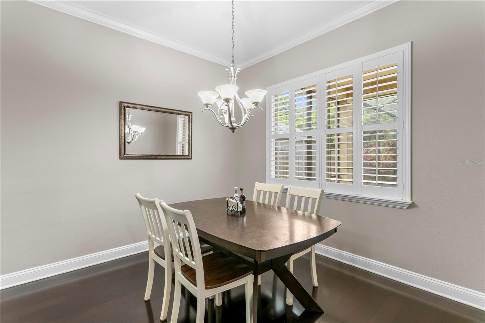 10121 KINGSBRIDGE AVE