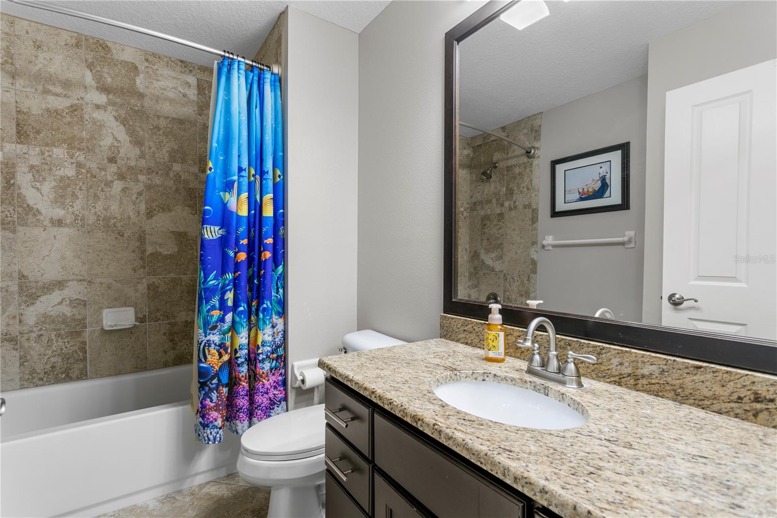 10121 KINGSBRIDGE AVE