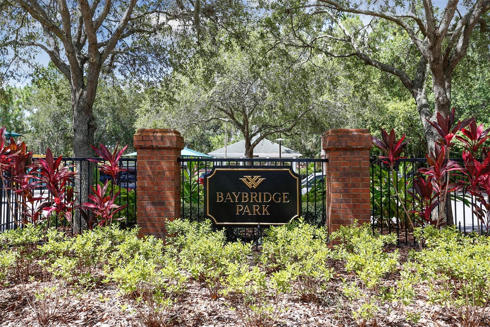 10121 KINGSBRIDGE AVE