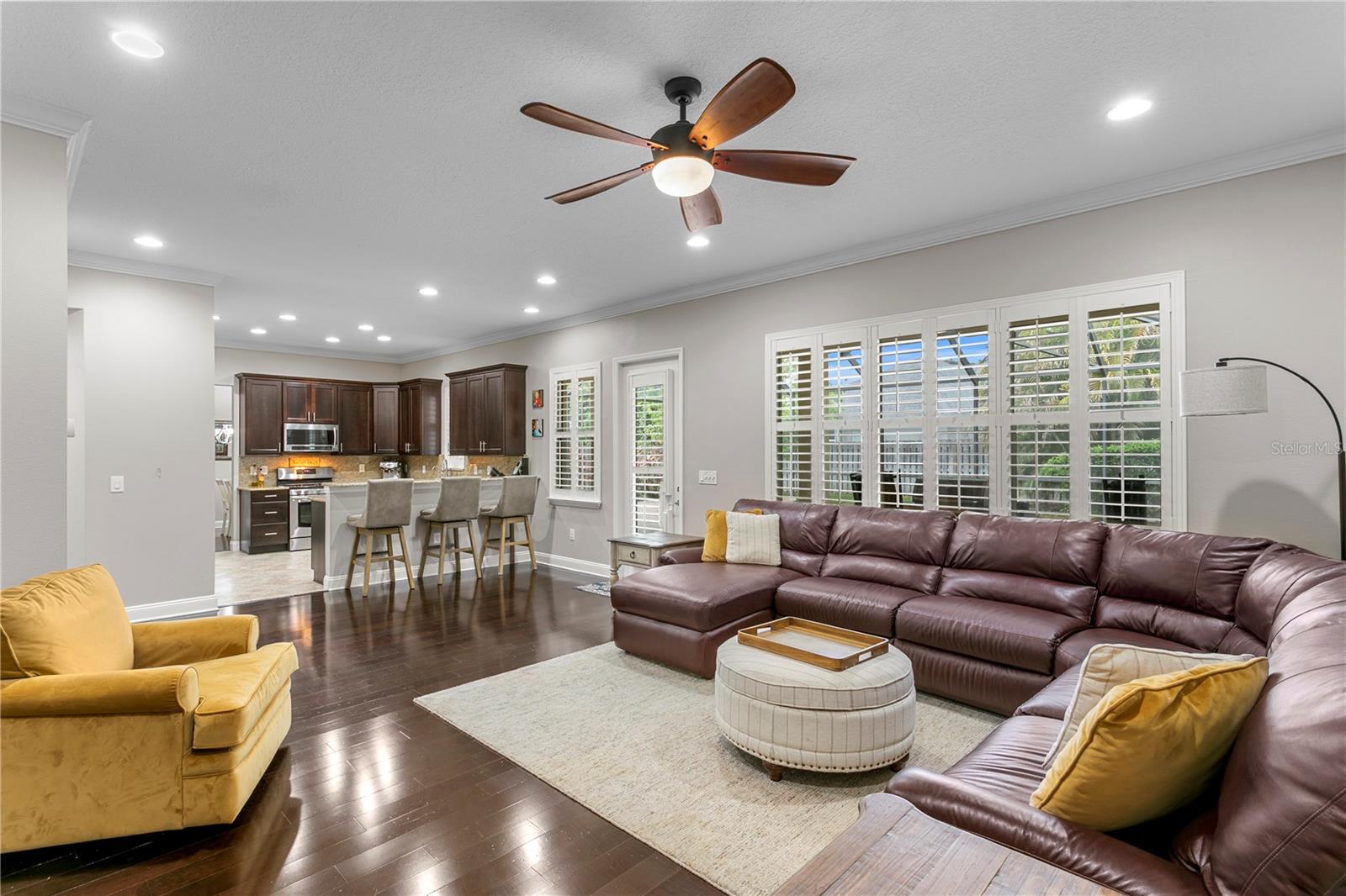 10121 KINGSBRIDGE AVE