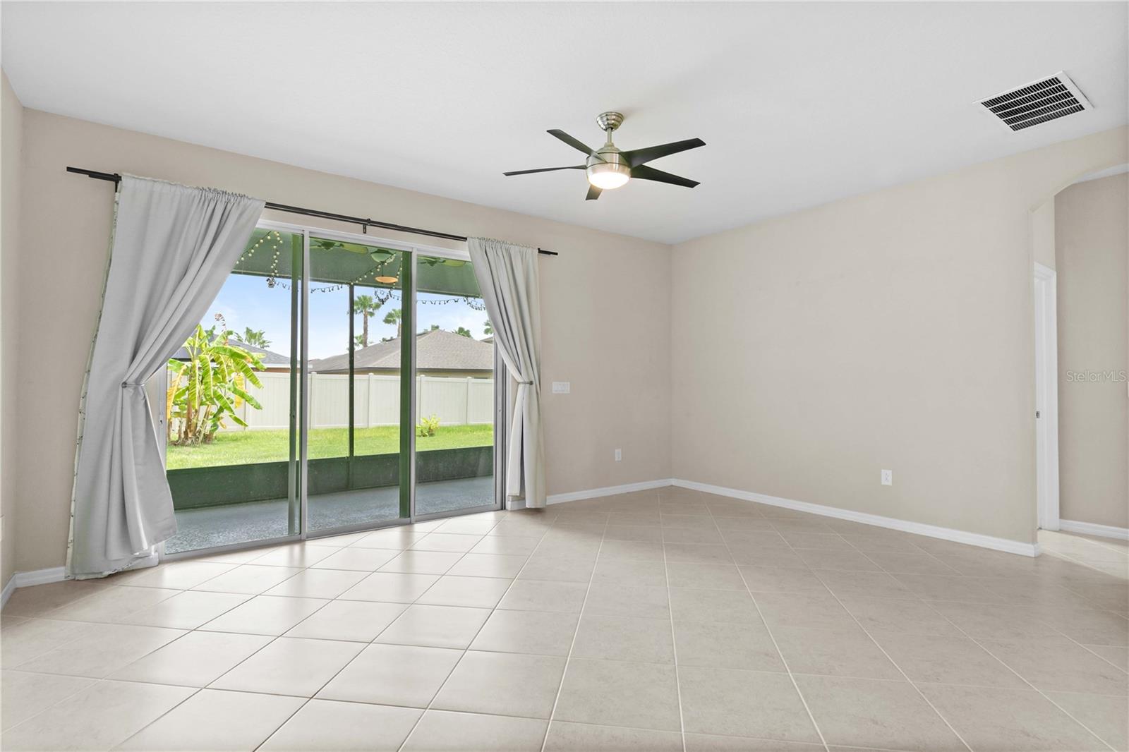 11412 LAKE LUCAYA DR