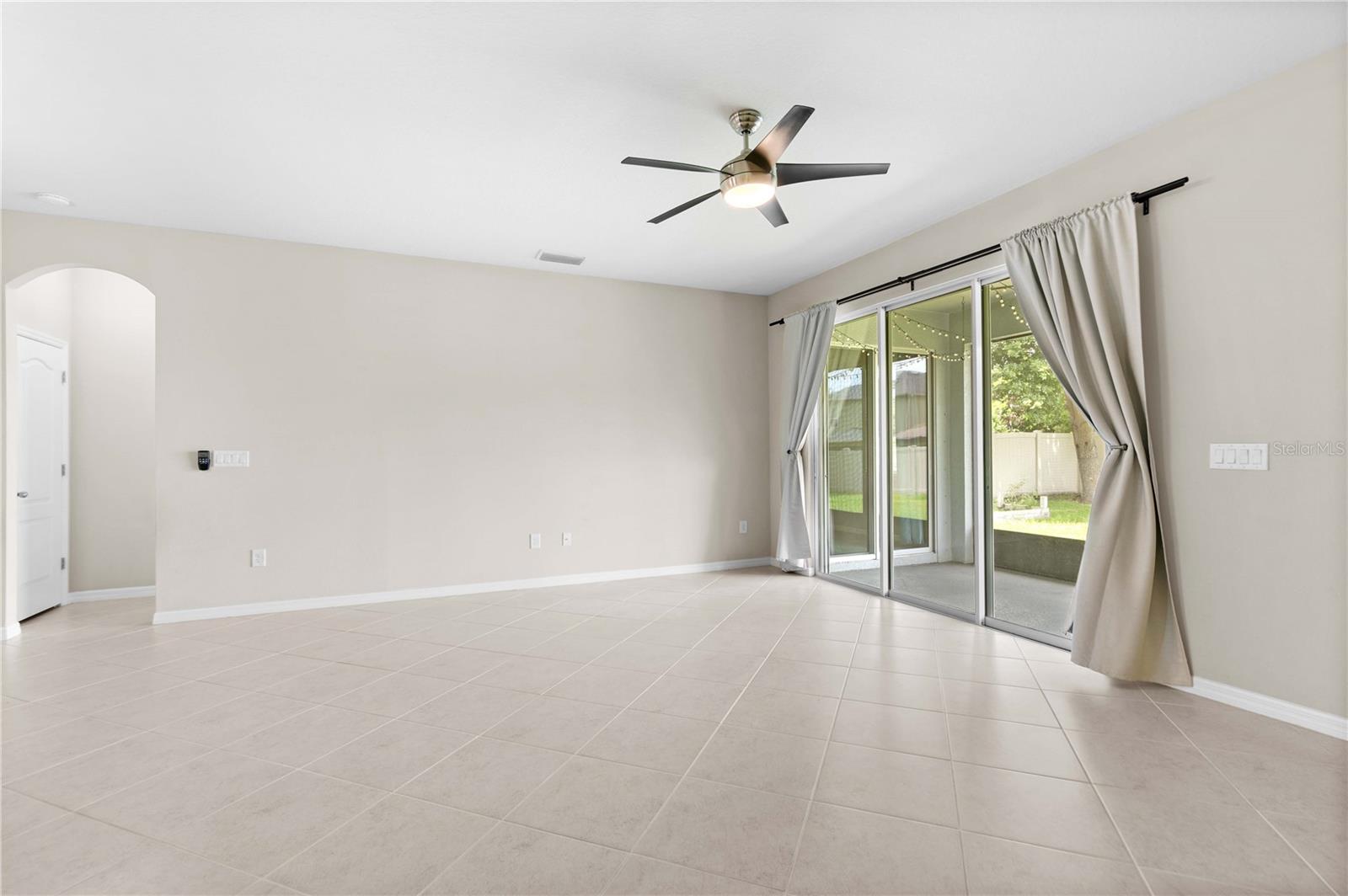 11412 LAKE LUCAYA DR