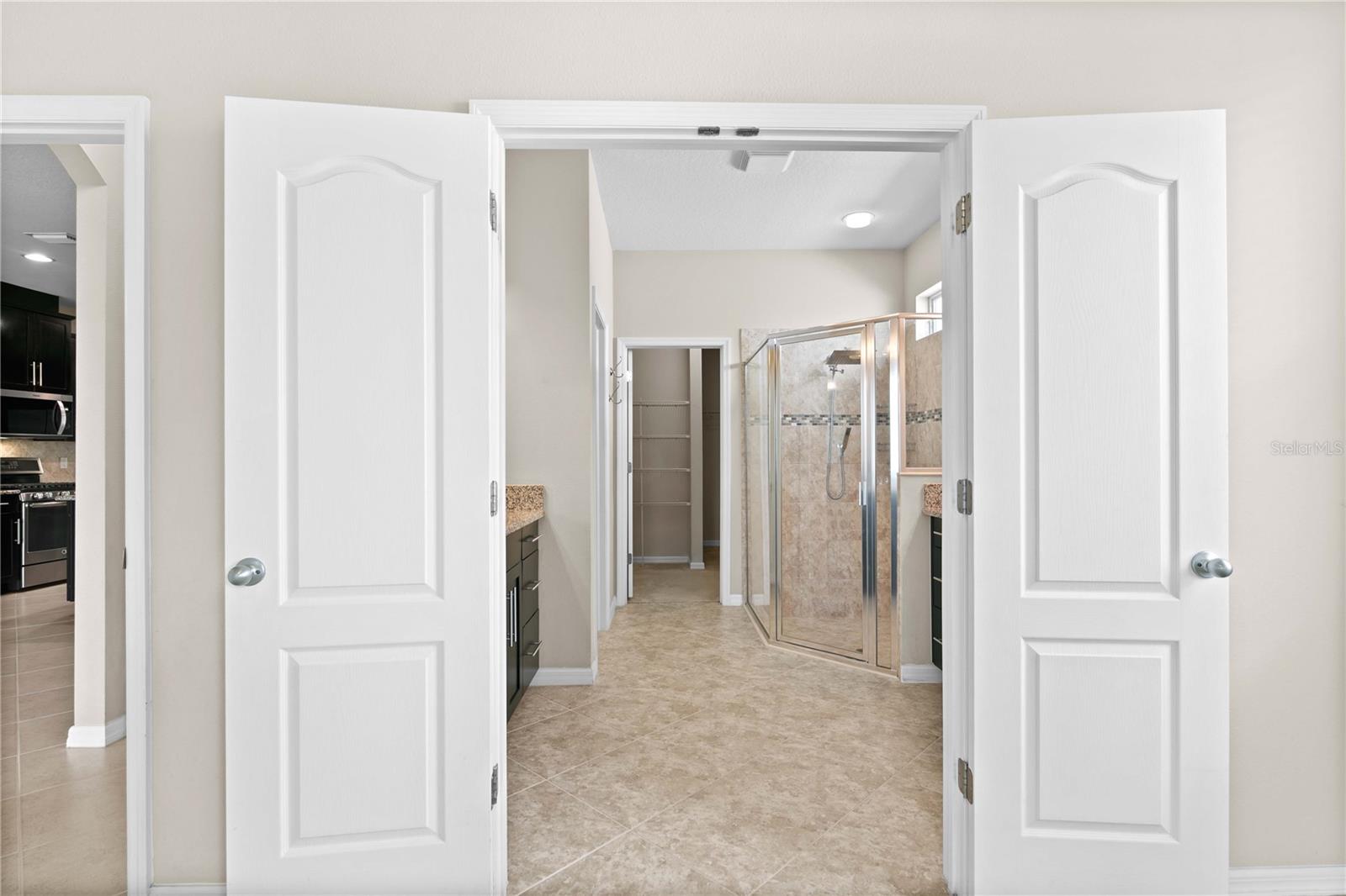 11412 LAKE LUCAYA DR