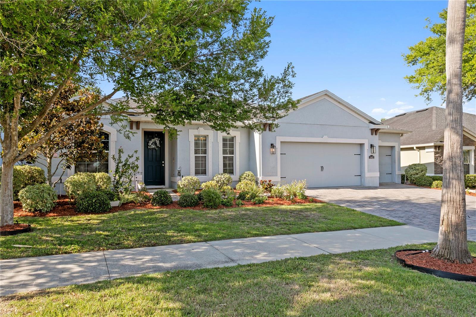11412 LAKE LUCAYA DR