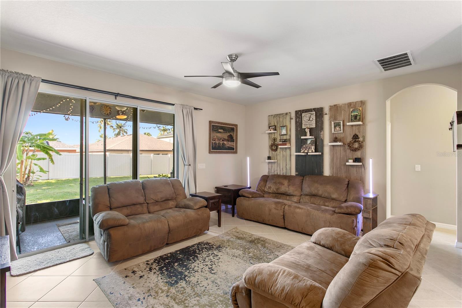 11412 LAKE LUCAYA DR