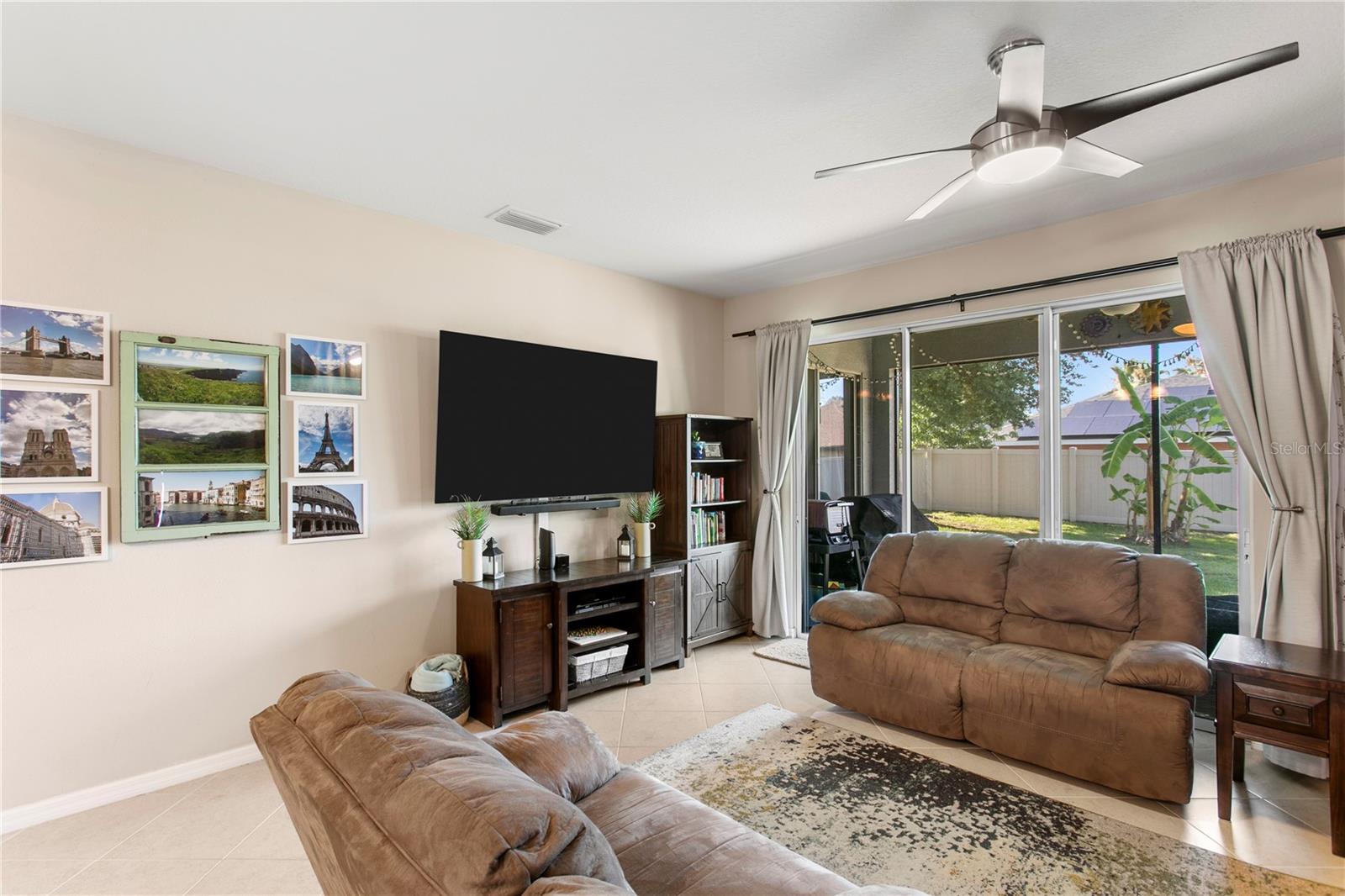 11412 LAKE LUCAYA DR