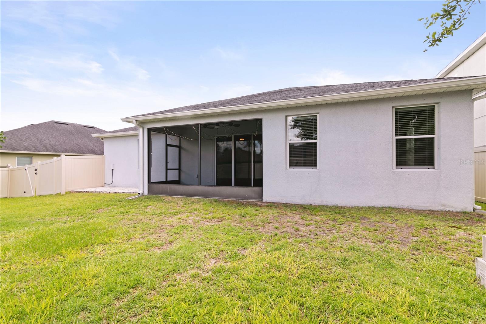 11412 LAKE LUCAYA DR