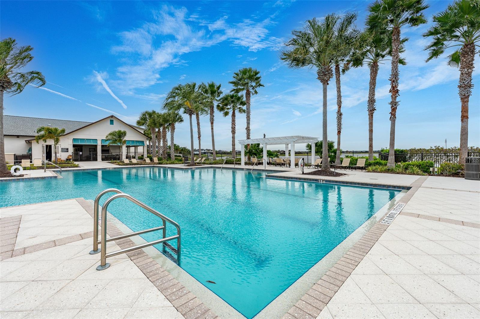 11412 LAKE LUCAYA DR